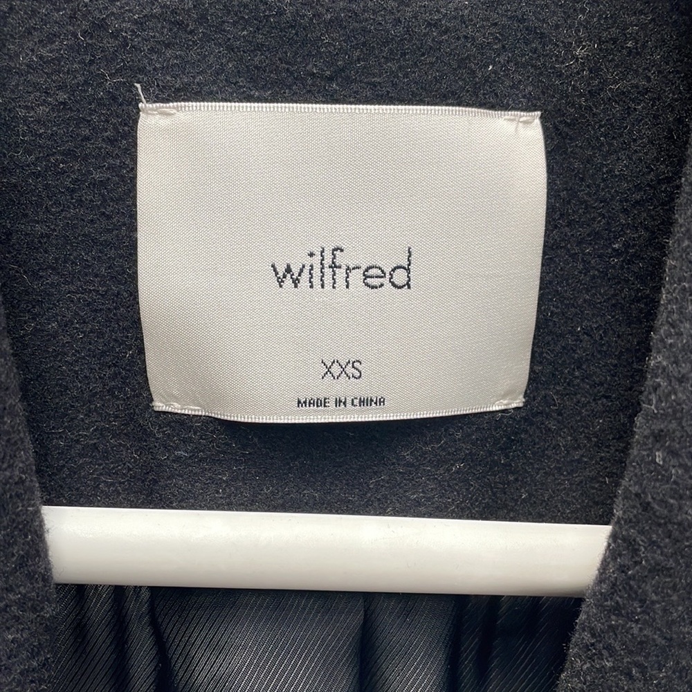 🔥🔥🔥 Wilfred | Peacoat - Picture 2 of 5